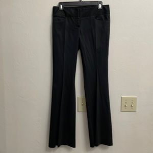 The limited drew fit pants. 2R.